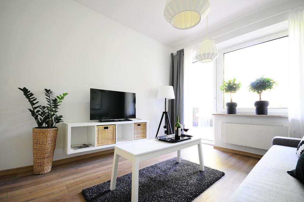 A Place Like Home Apartamenty Wiewiorcza グダニスク エクステリア 写真