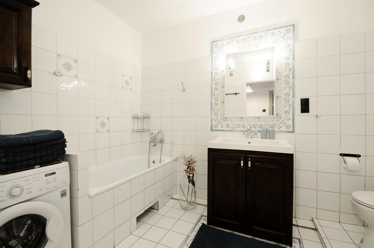 A Place Like Home Apartamenty Wiewiorcza グダニスク エクステリア 写真