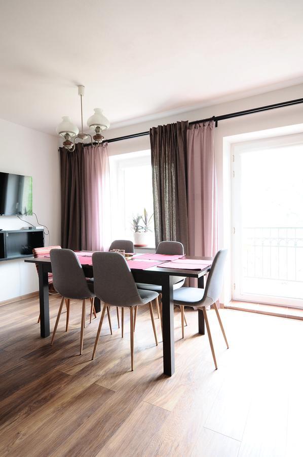 A Place Like Home Apartamenty Wiewiorcza グダニスク エクステリア 写真