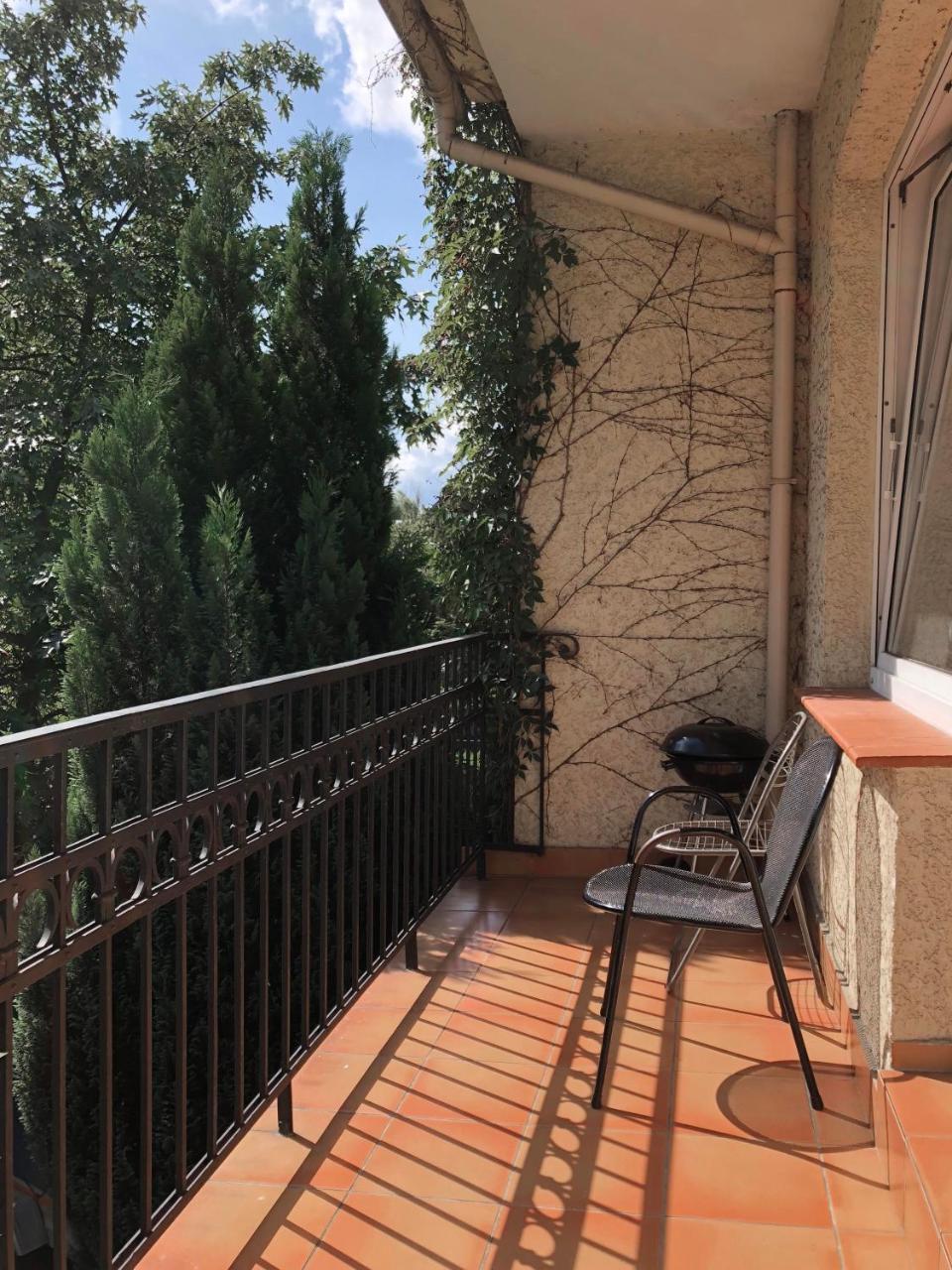 A Place Like Home Apartamenty Wiewiorcza グダニスク エクステリア 写真